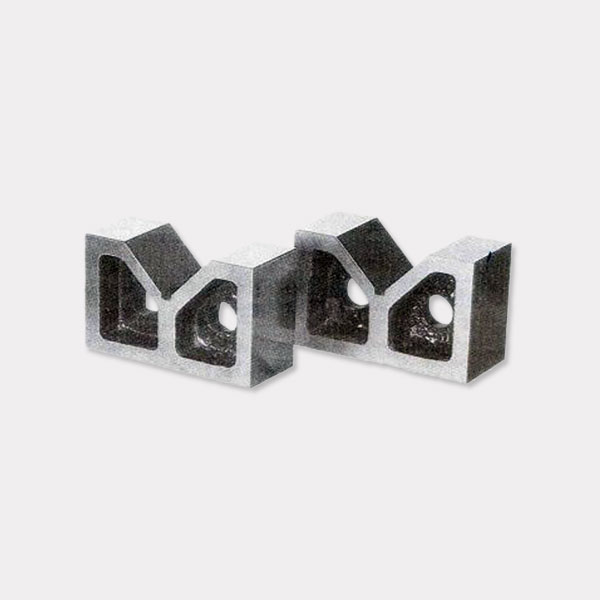 Cast Iron V Blocks Set